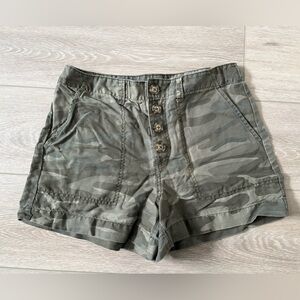 LOFT Olive Camouflage Women's Cargo Shorts
